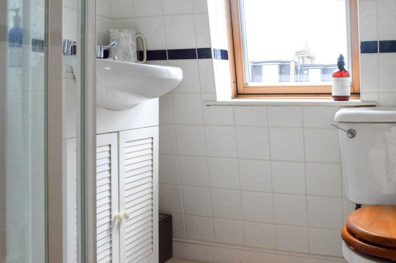 3 Bedroom Family House With A Superb Kitchen And Garden Londýn Exteriér fotografie